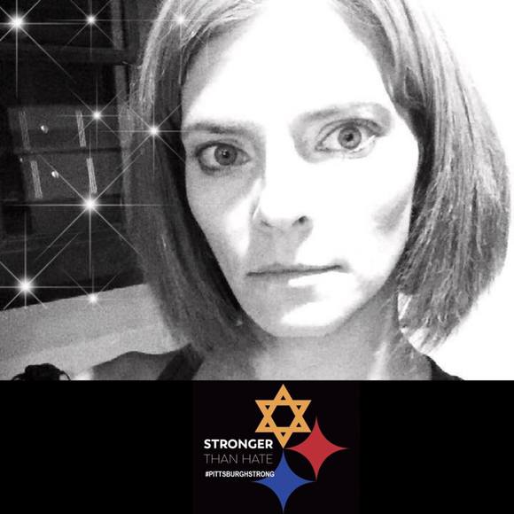 Meet your Posher, Robyn - Picture 1 of 1